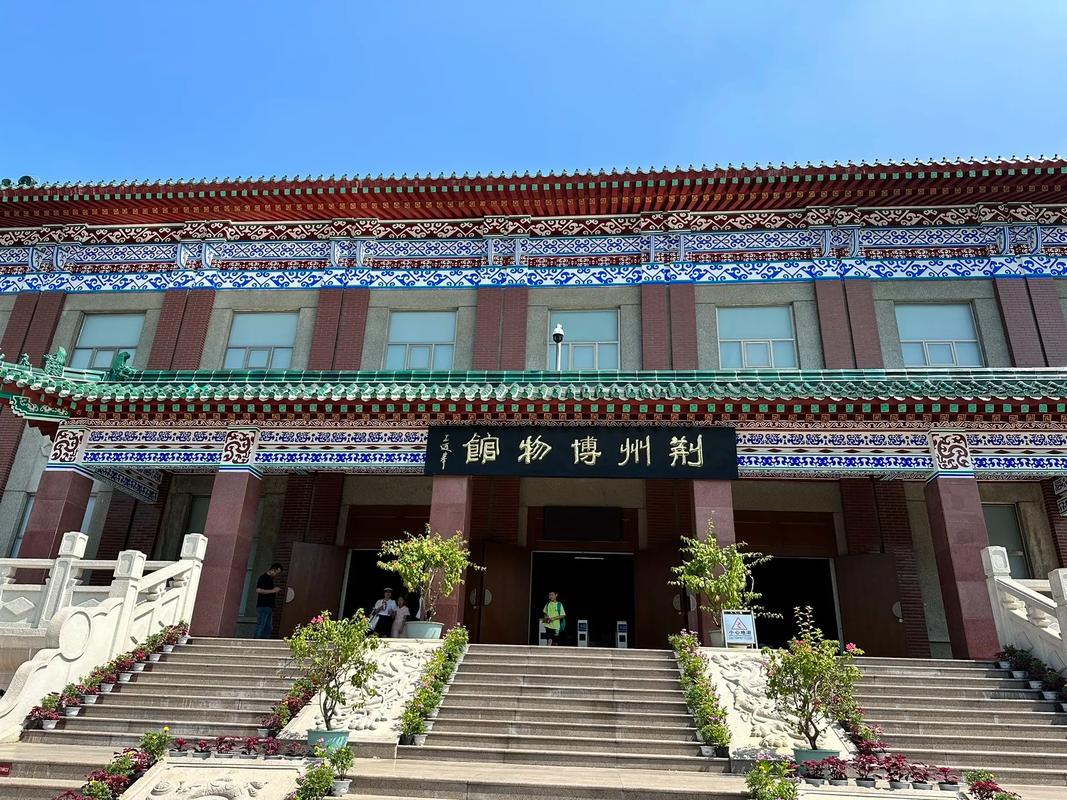 荆州博物馆楚文化展厅半天行程优先保留核心展陈与讲解
