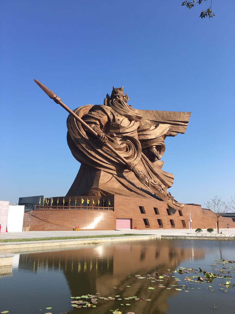 逛关公义园按顺向动线走 全程无需折返体验更连贯